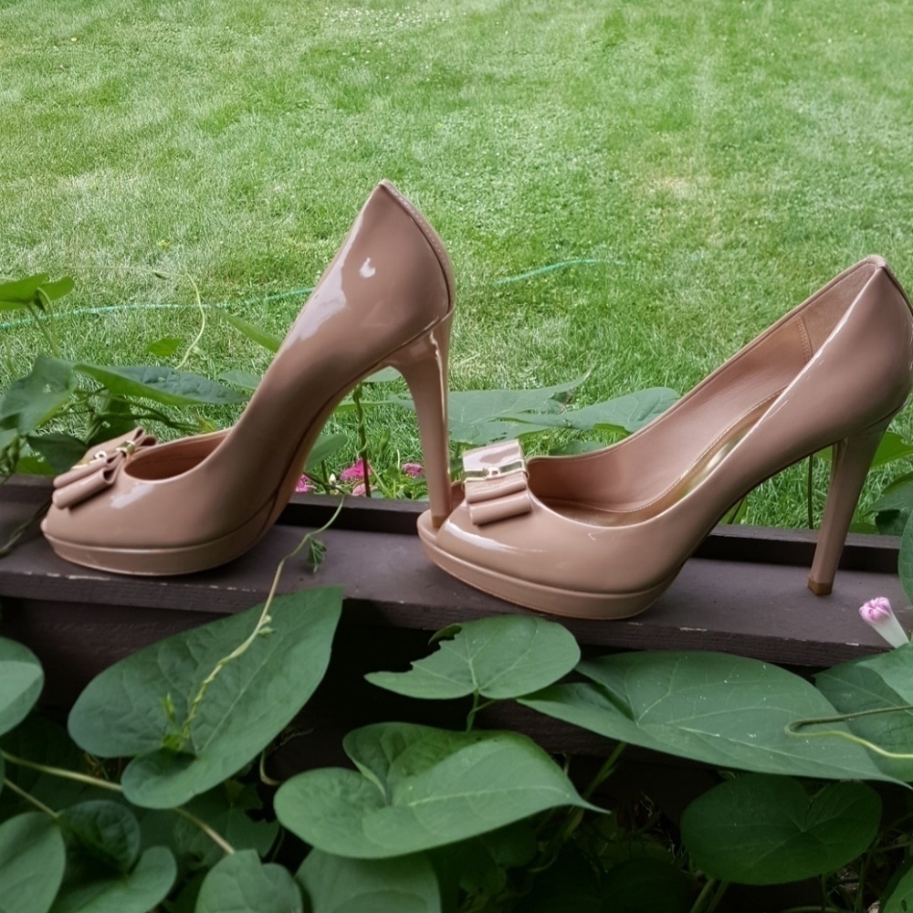 COACH 1941 patent leather heels